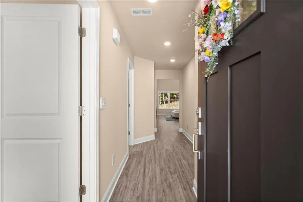 Waleska, Georgia 30183, United States, 4 Bedrooms Bedrooms, ,3 BathroomsBathrooms,Residential,Active,158114