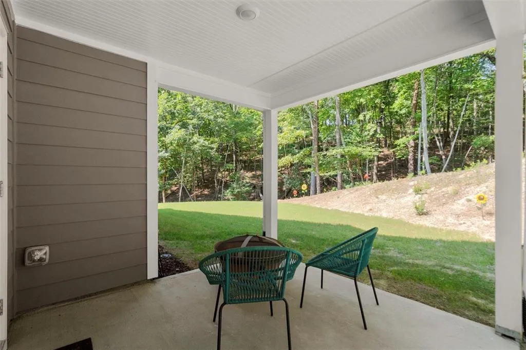 Waleska, Georgia 30183, United States, 4 Bedrooms Bedrooms, ,3 BathroomsBathrooms,Residential,Active,158114