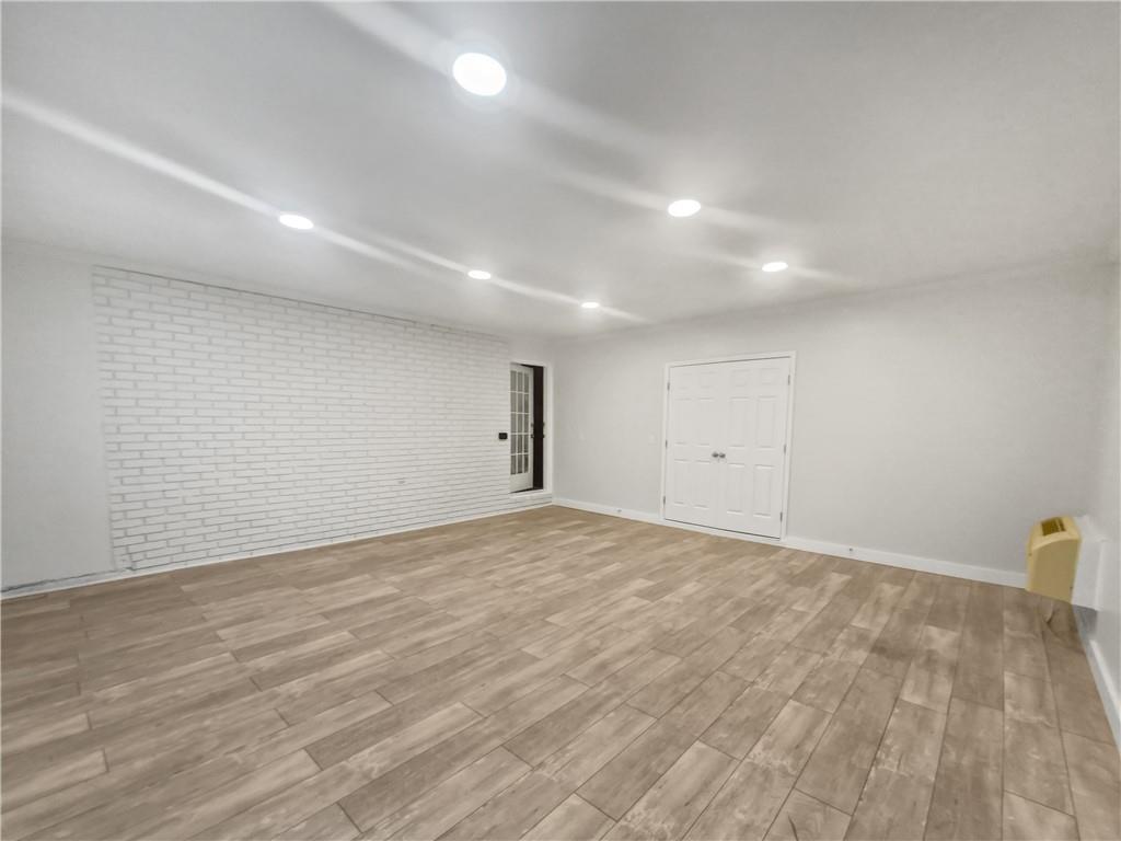 Dogwood Park - Residential