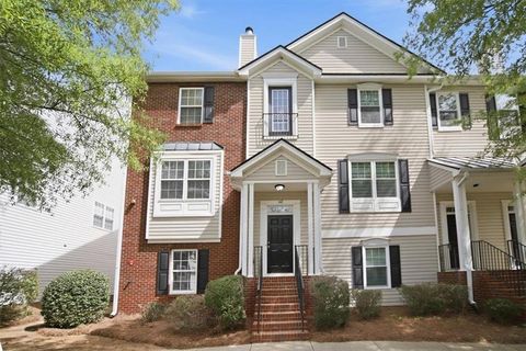 Townhouse For Sale - 142 Weatherstone Square Drive<br/> Woodstock, GA 30188