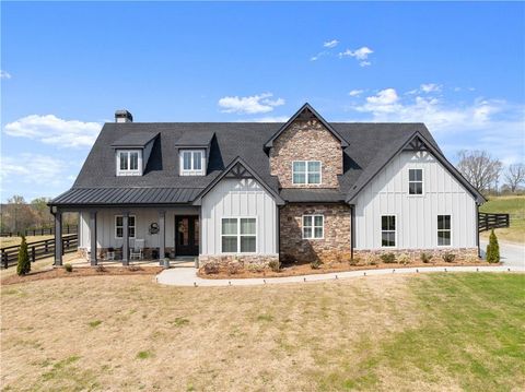 Homes For Sale - 344 Gold Bullion Drive<br/> Dawsonville, GA 30534