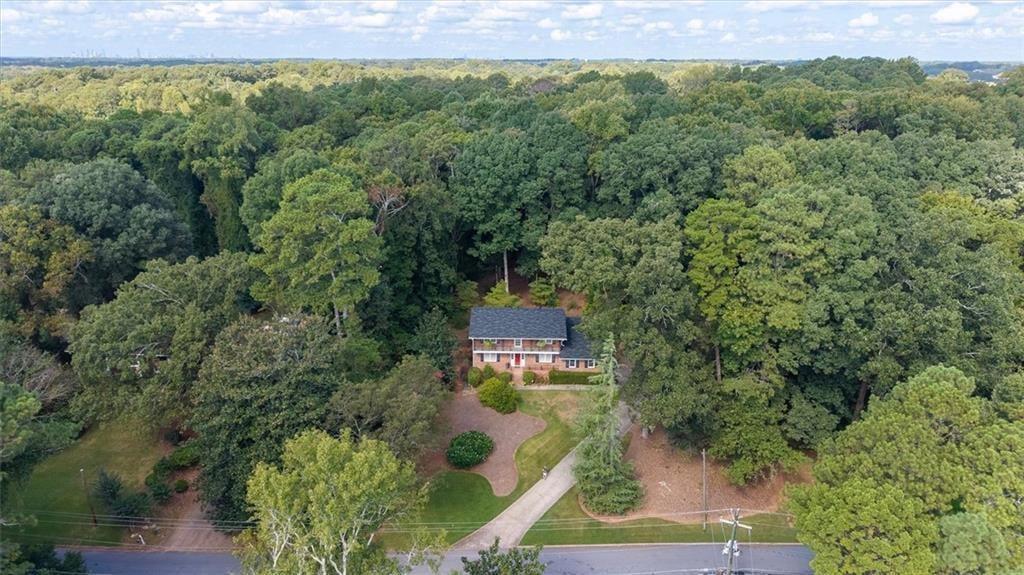 2206 Deer Ridge Drive
