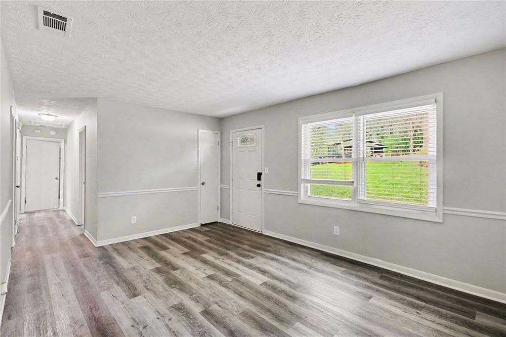 2280 Chestnut Log Loop