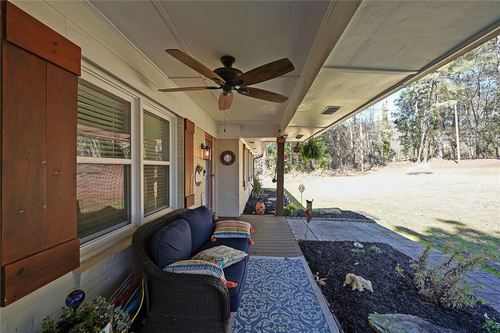 3948 Lake Carlton Road Road, Loganville, Georgia image 4