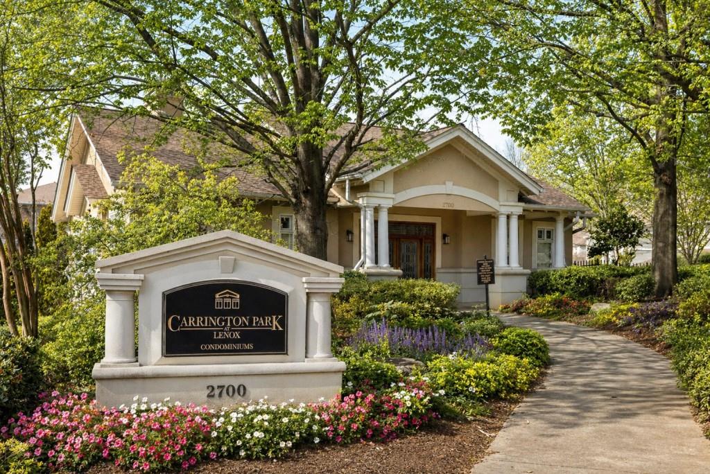 2700 Pine Tree Road NE 1317