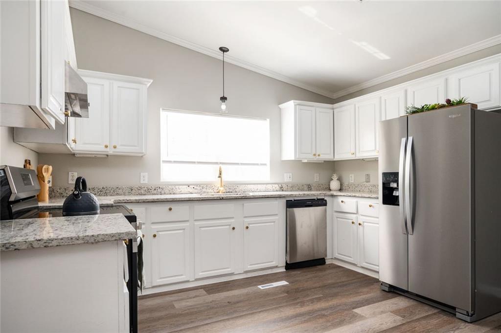 3162 Alston Drive Drive