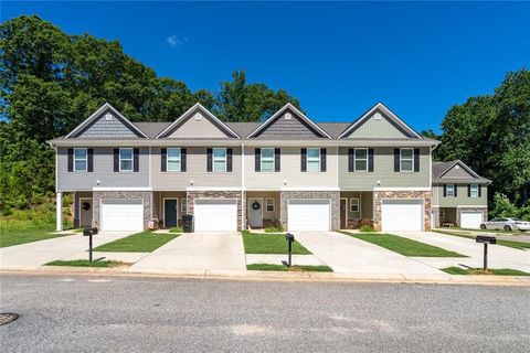 2707 Hickory Lane Dawsonville GA 30534