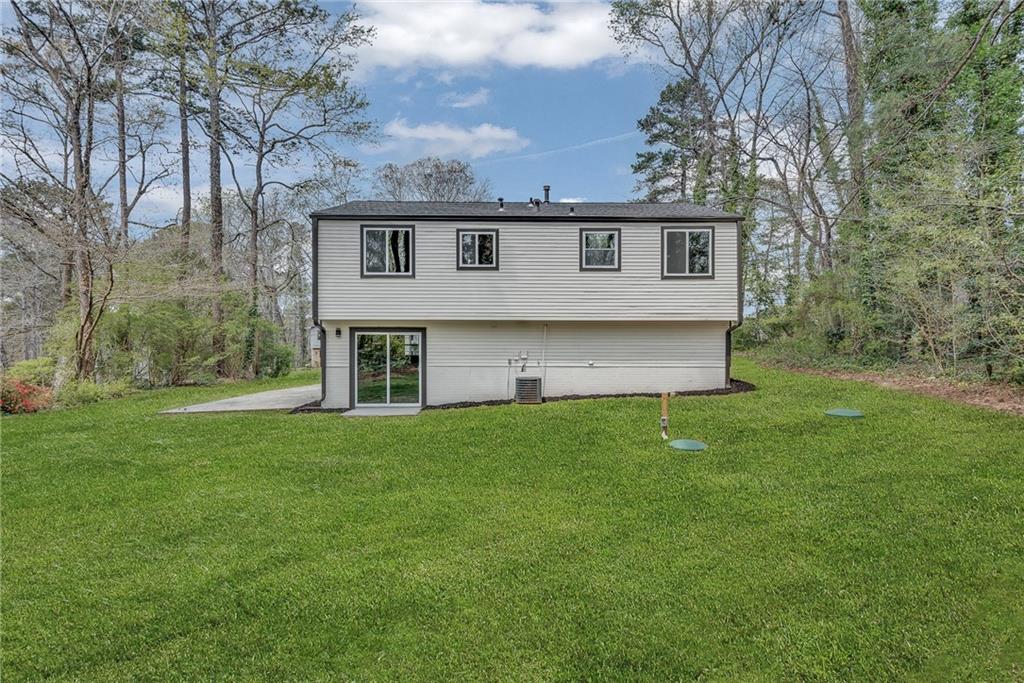 3394 Dearwood Drive SW