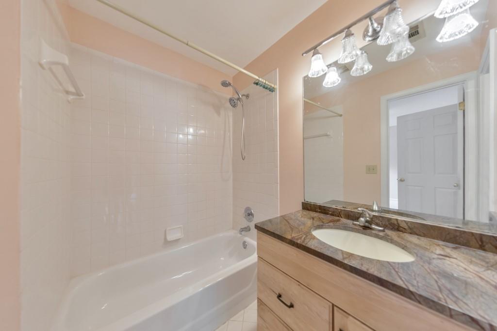 Stoneoak Pointe - Residential