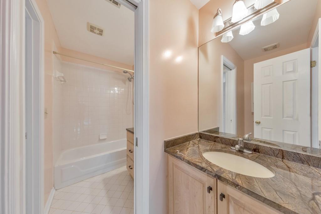 Stoneoak Pointe - Residential