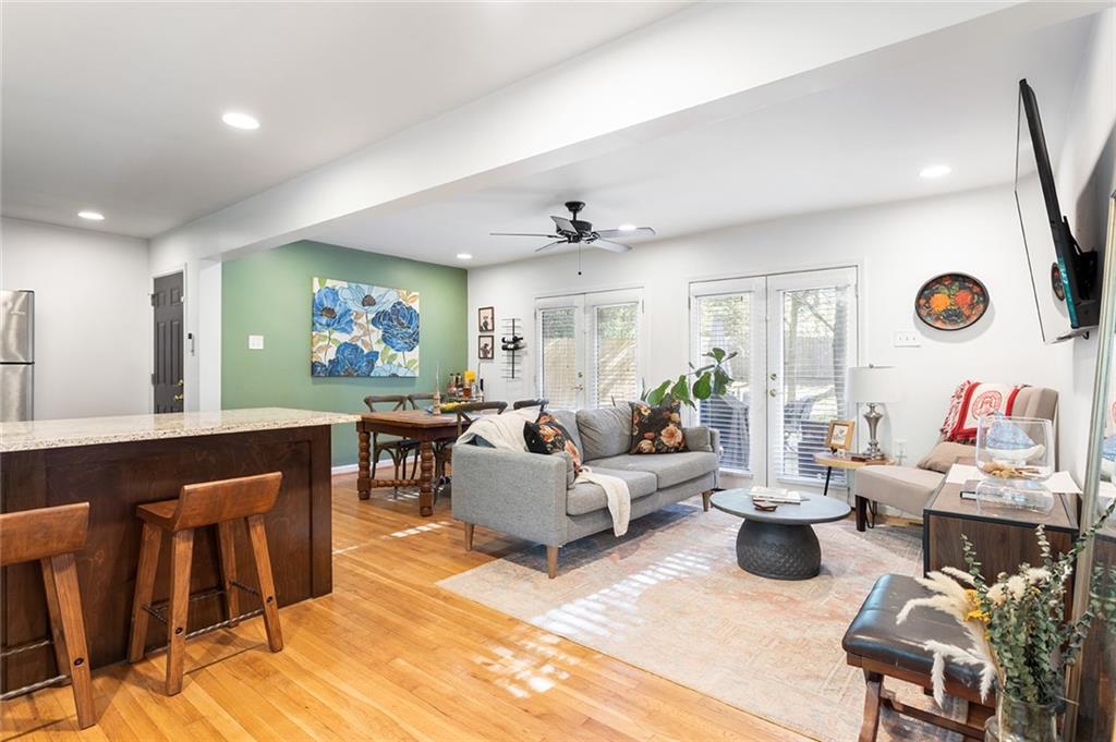 1428 Sandy Lane