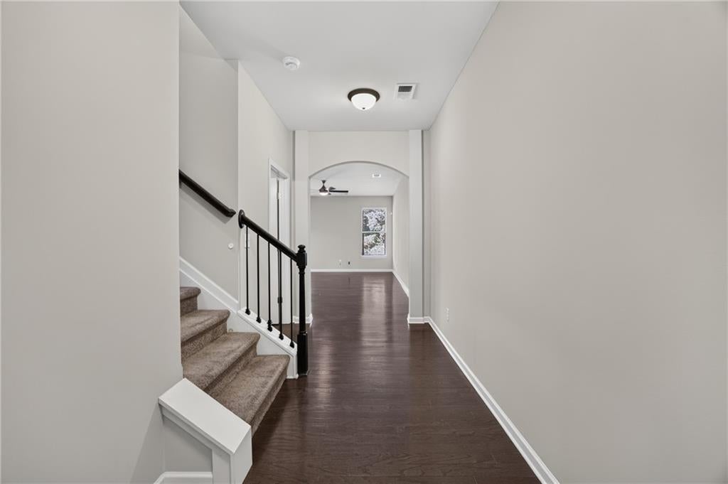 7113 Creeksong Drive