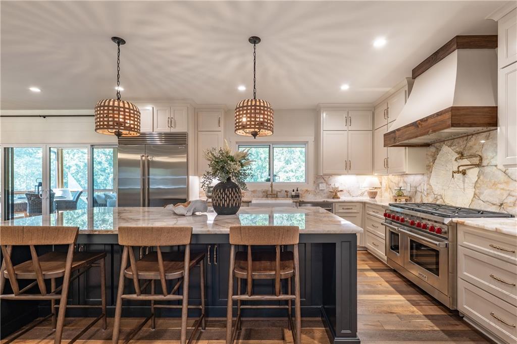 acreage - 7+ - Residential