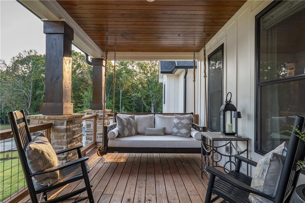acreage - 7+ - Residential