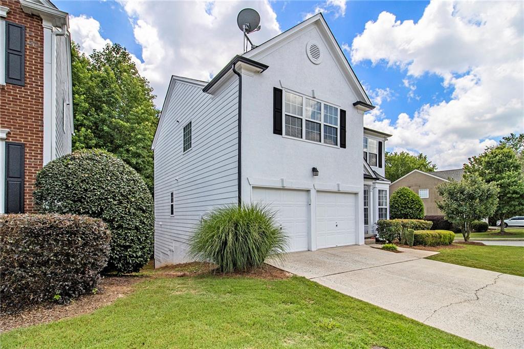 3710 Ridgefair Drive
