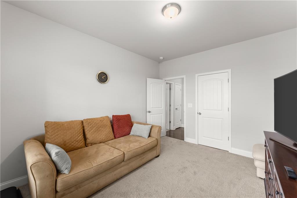 White Horse Creek - Residential