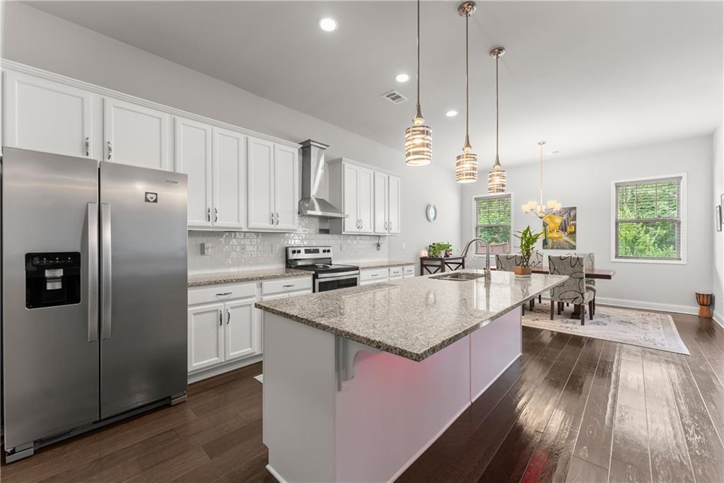 White Horse Creek - Residential