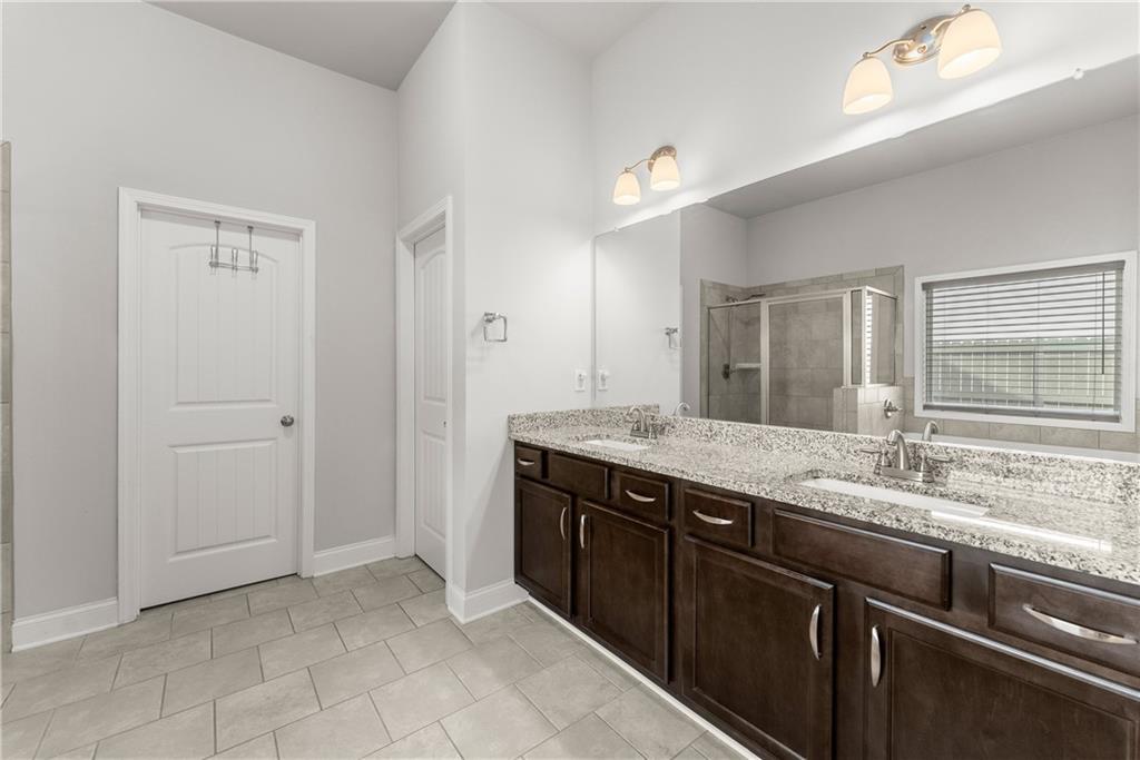 White Horse Creek - Residential