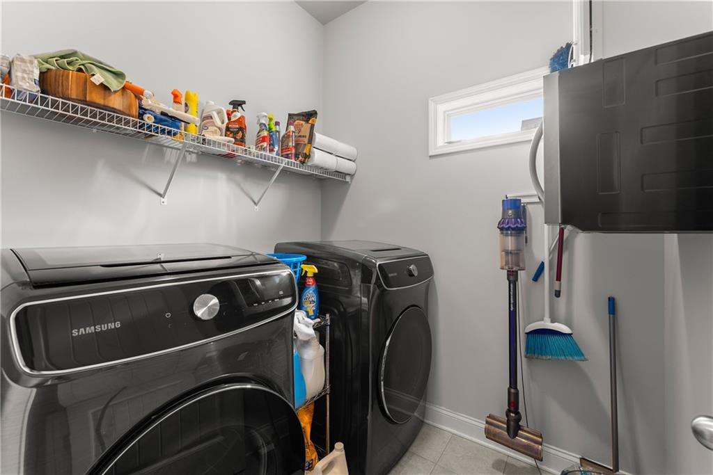 White Horse Creek - Residential