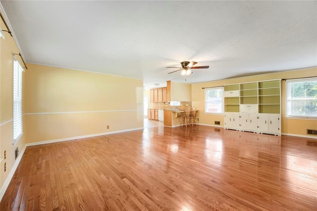 3840 Yates Drive