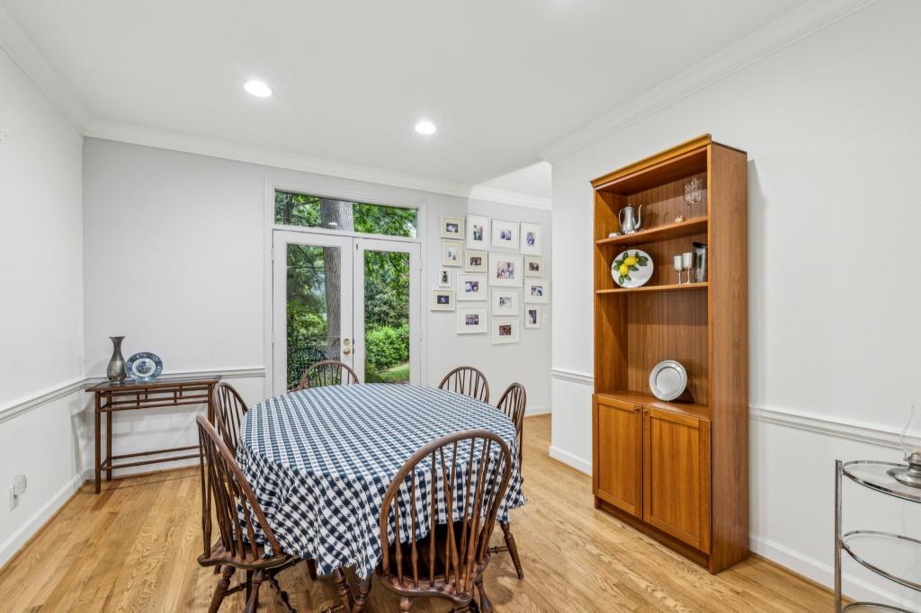 68 Willow Glen NE 68