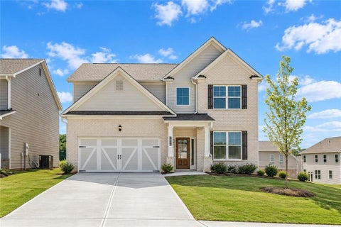 Homes For Sale - 7224 Millbrae Walk<br/> Hall County, Flowery Branch, GA 30542