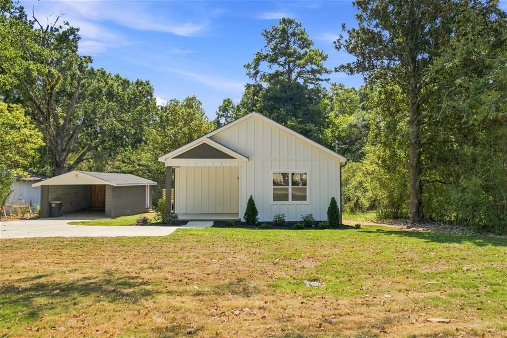 505 Burnett Ferry Road