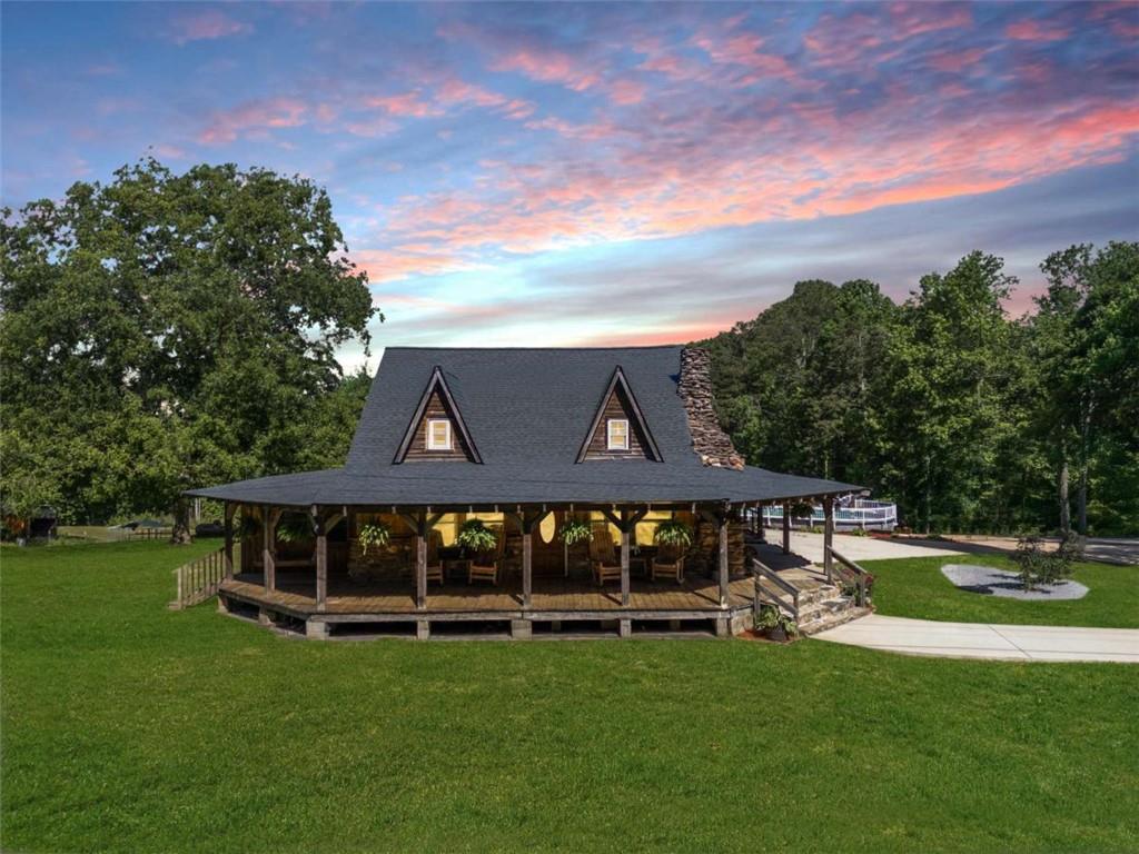 894 Lake Circle Road