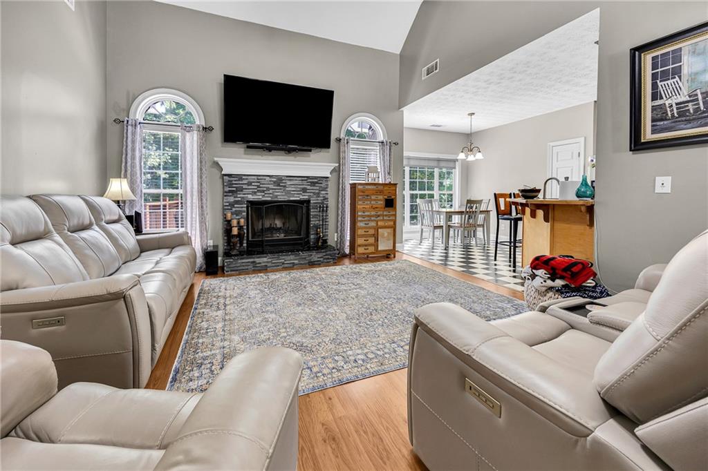 405 Rosser Road