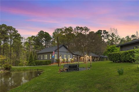6585 QUEEN MILL Road SE Mableton GA 30126