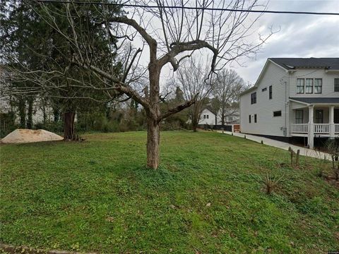 Vacant Land For Sale - 359 Marigna Avenue<br/> Scottdale, GA 30079