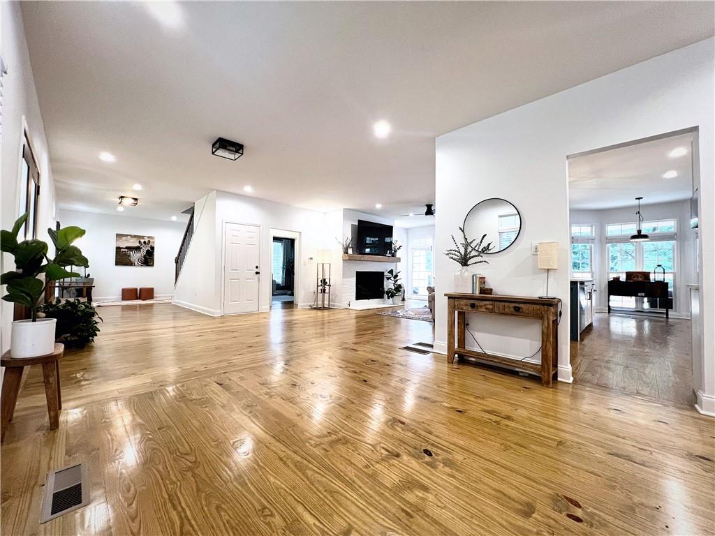 128 Golden Hills Drive