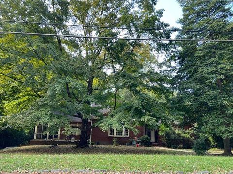 Photo of 3660 N Stratford Road NE, Atlanta, GA 30342 (MLS # 7673398) Photo of 3660 N Stratford Road NE, Atlanta, GA 30342 (MLS # 7673398)