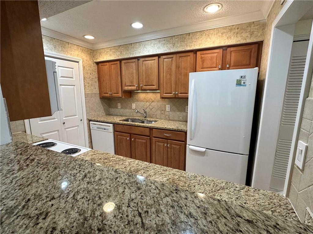1503 Wingate Way Way #1503, Sandy Springs, Georgia image 12