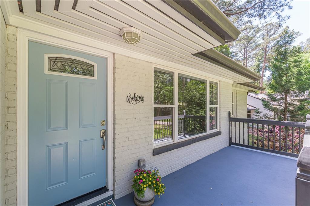 1992 Cascade Road SW