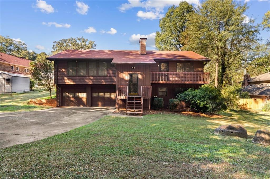 2811 Deerfield Drive