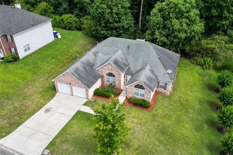 A home in Ellenwood