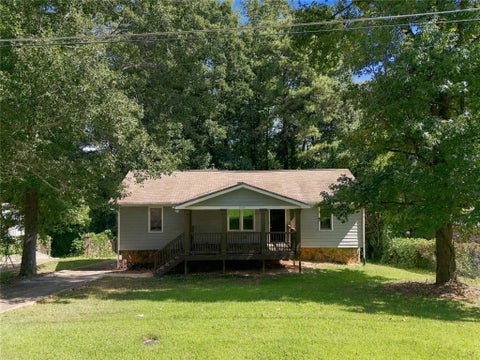 Homes For Sale - 1003 Salisbury Trail<br/> Clayton County, Riverdale, GA 30296