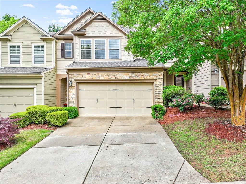 3034 Cross Creek Drive