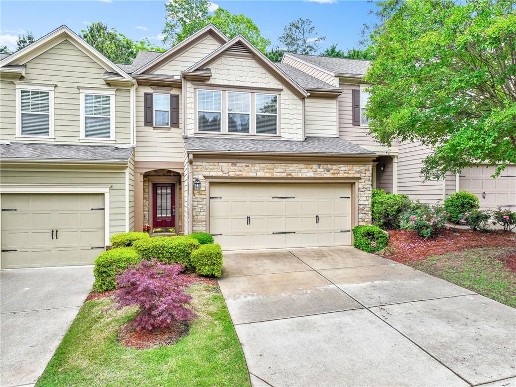 3034 Cross Creek Drive