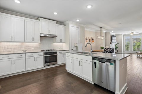 Townhouse For Sale - 7938 Laurel Crest Drive<br/> Suwanee, GA 30024