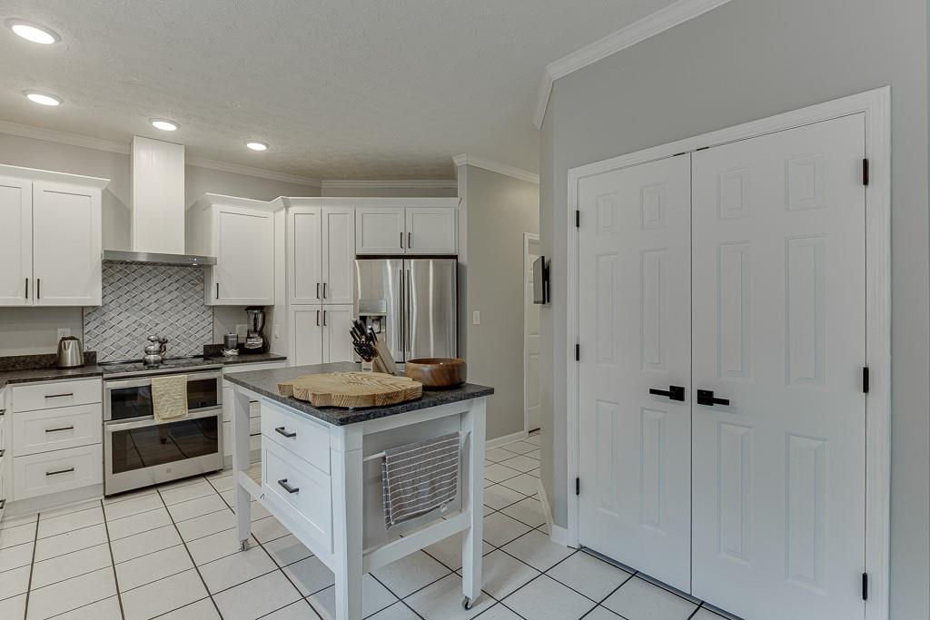 4212 Gold Springs Lane