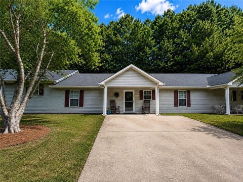 Townhouse For Sale - 175 Jacobs Way #C<br/> Jasper, GA 30143