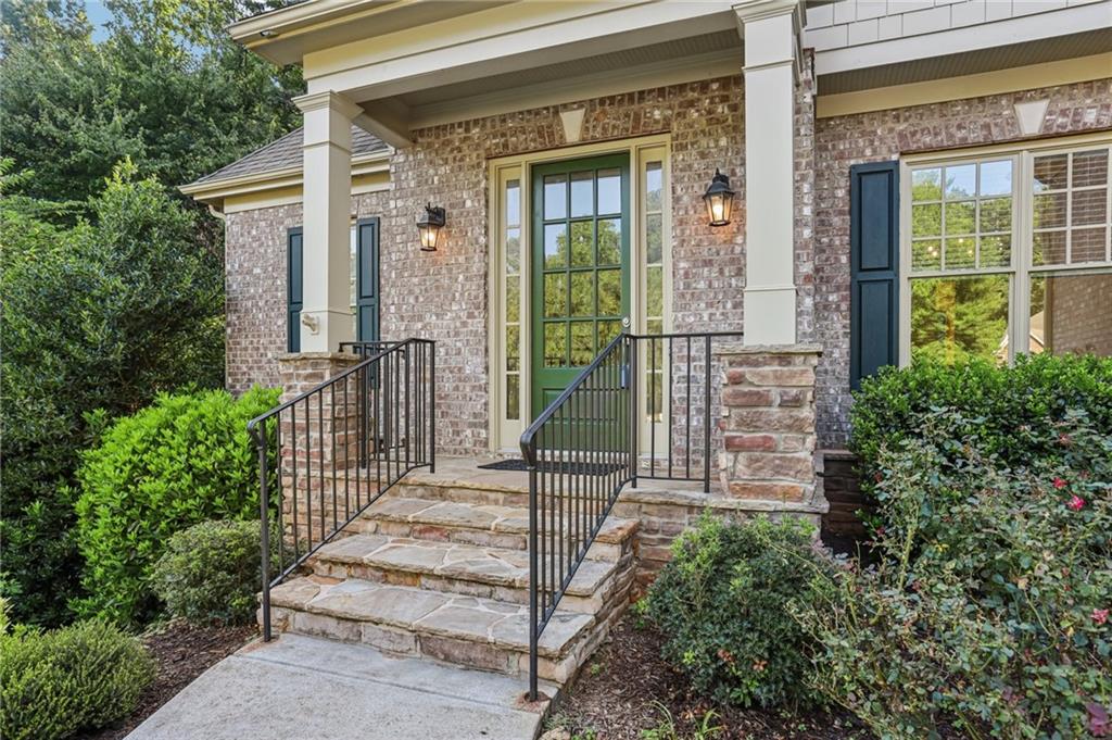 223 Falling Water Way