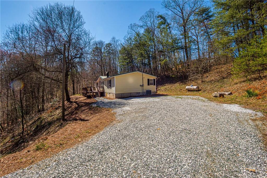 445 River Shoals Road, Dawsonville, Georgia image 2
