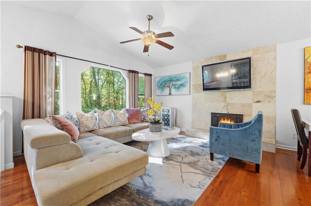 5421 Burdette Road SE