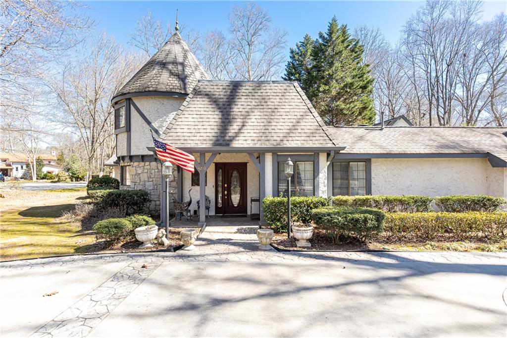 4210 Gatewood Lane, Peachtree Corners, Georgia image 8