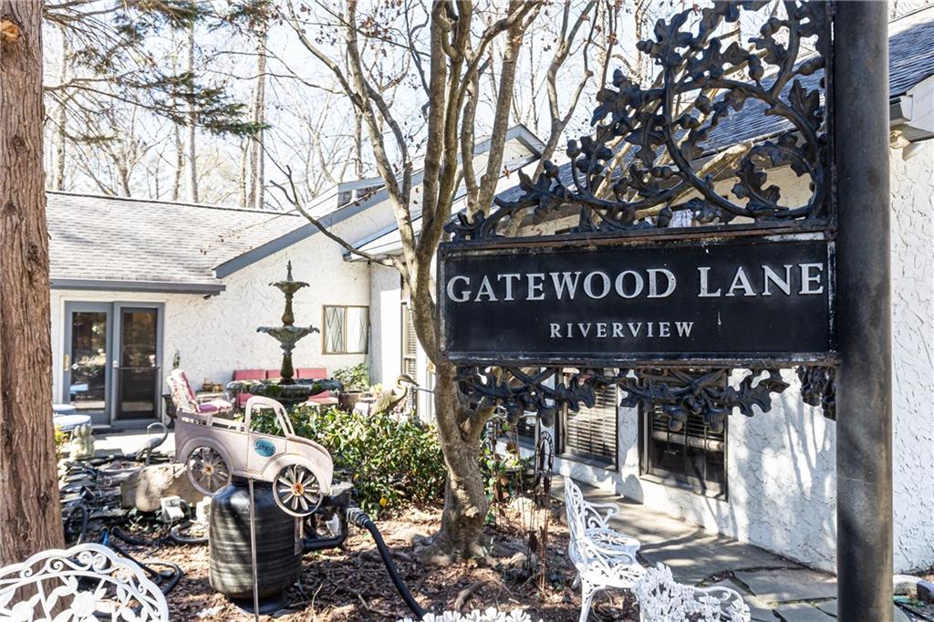 4210 Gatewood Lane, Peachtree Corners, Georgia image 28