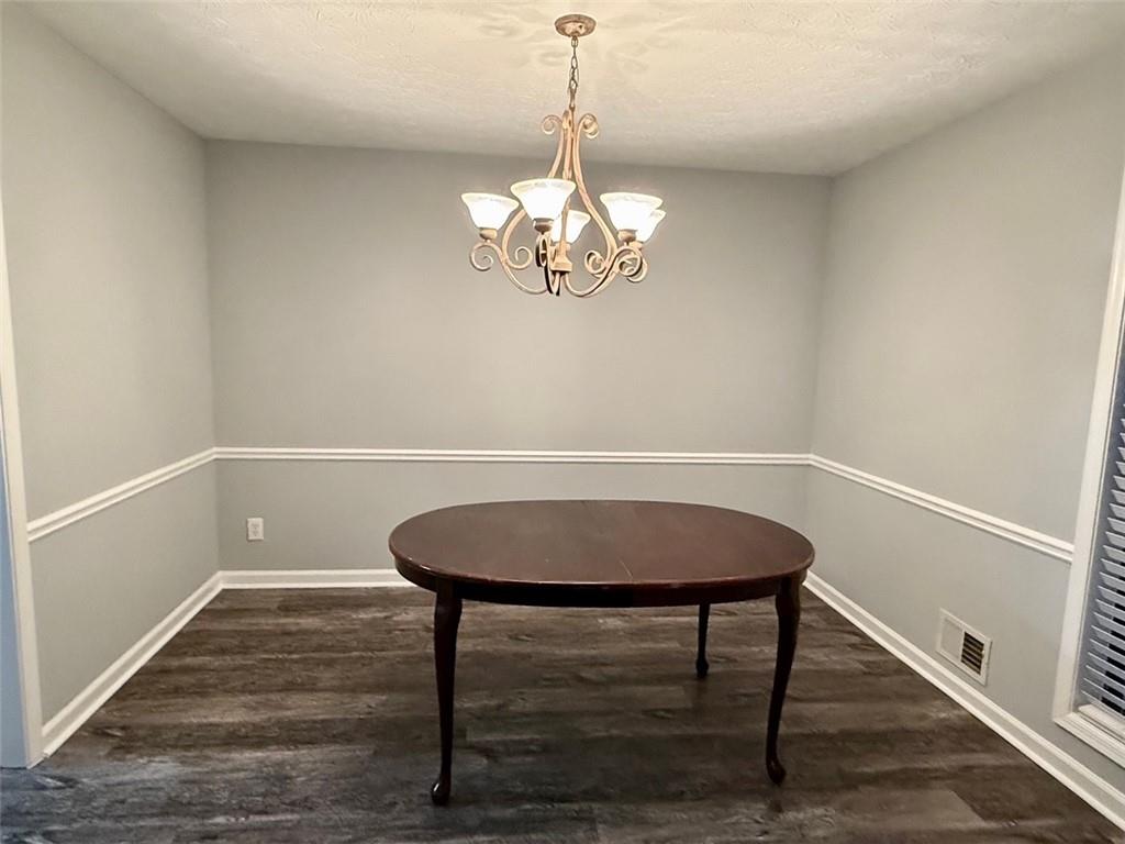 FALCON CREST - Residential Lease