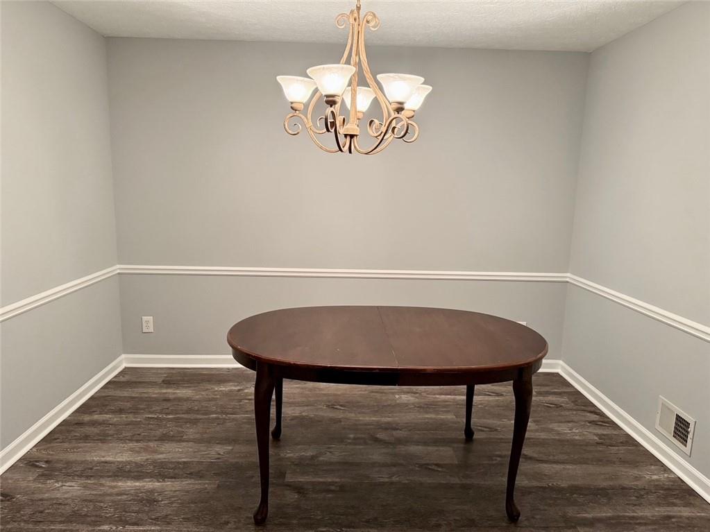 FALCON CREST - Residential Lease